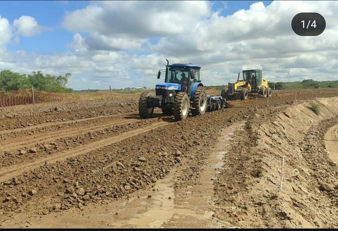 Obra da PB-123 avança e beneficiará mais de 20 mil habitantes no interior da Paraíba